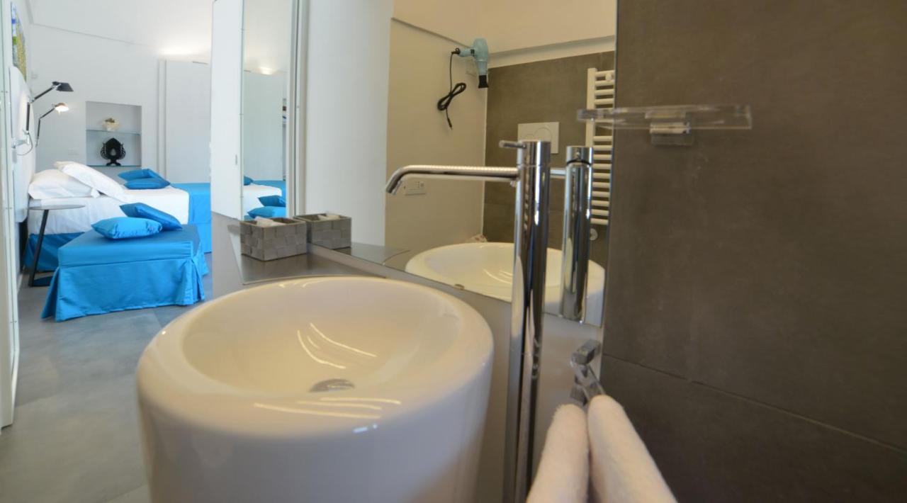 Sunshine Luxury Rooms Ostuni Exterior foto